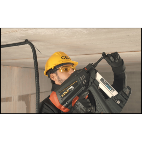 Accesorio clavadora de gas base brida nylon negro para clavadoras CELO